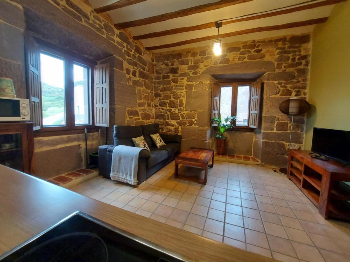 Hostal Rural Ioar Sorlada エクステリア 写真