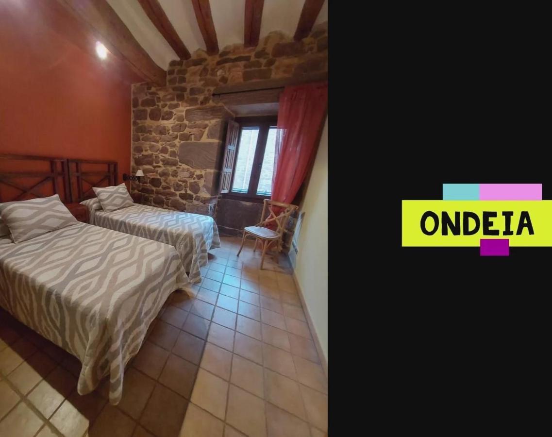 Hostal Rural Ioar Sorlada エクステリア 写真