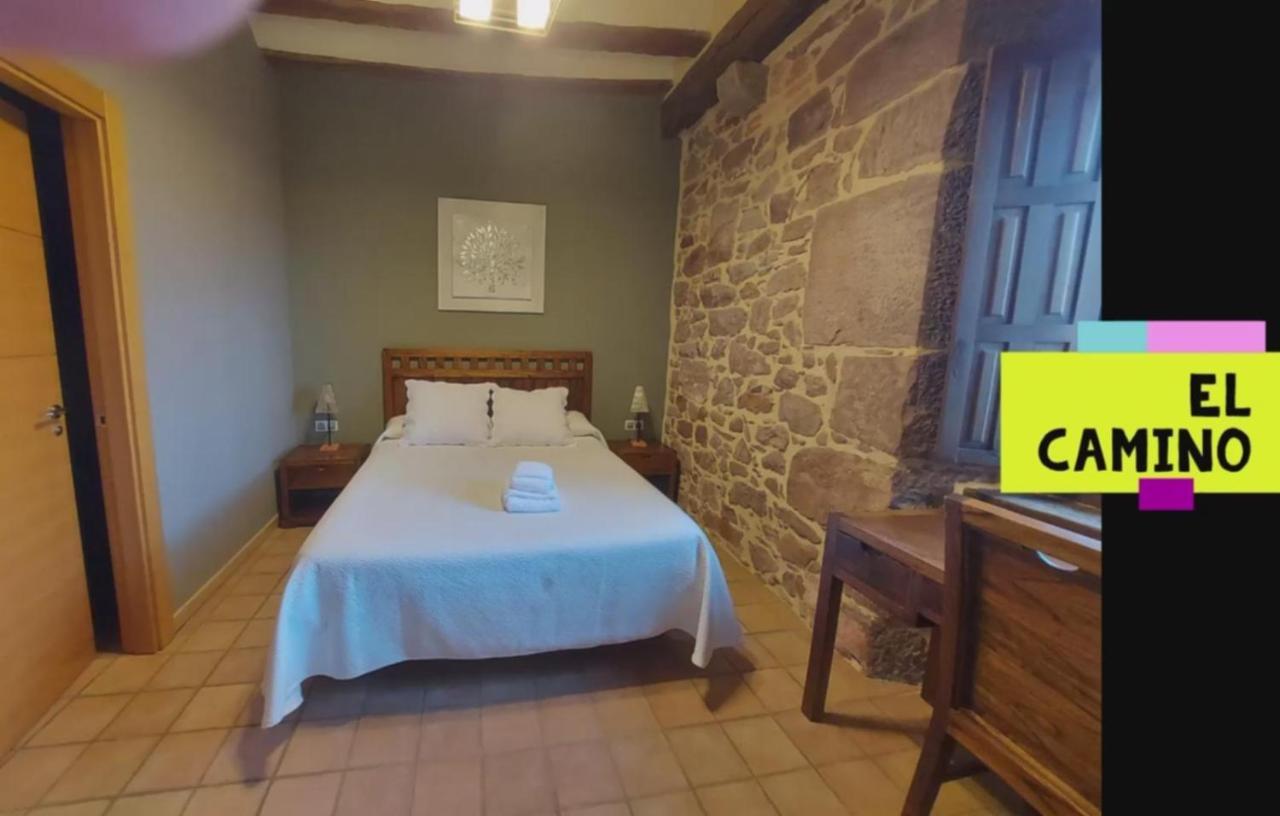 Hostal Rural Ioar Sorlada エクステリア 写真